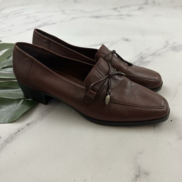 Partners Womens Vintage 90s Square Toe Loafers Size 7 Brown Leather Bow Trim - Picture 1 of 7